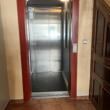 Appartement Vivienda Turistica La Trinidad à Úbeda Extérieur photo